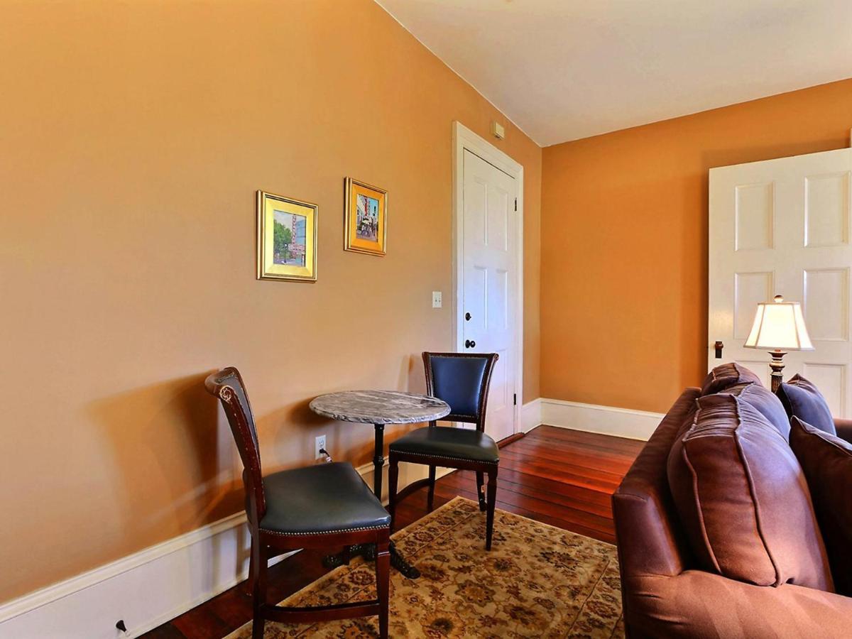 Bird Baldwin Forsyth Suite Savannah Dış mekan fotoğraf